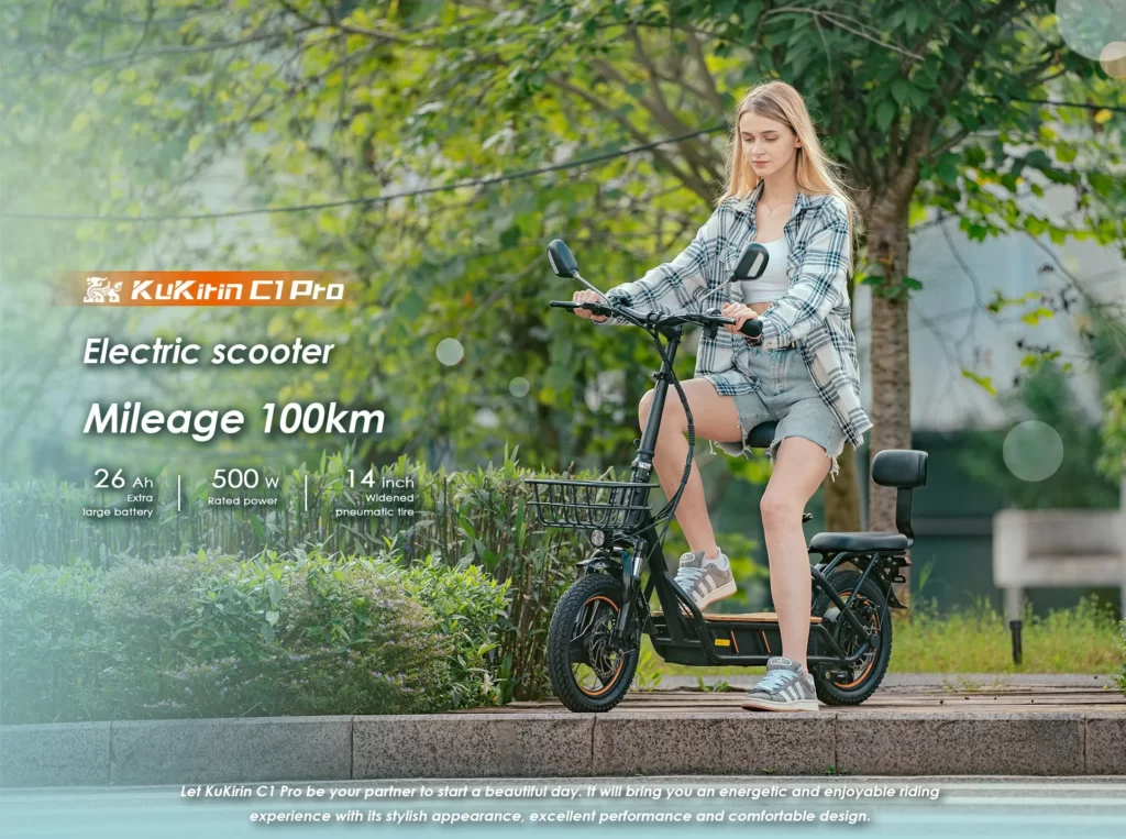 mujer con scooter